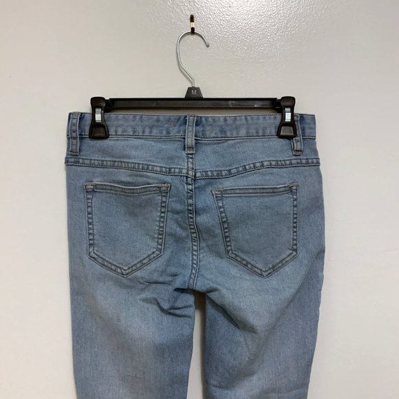 Free People light wash denim skinny jeans, 24 - Picture 2 of 5